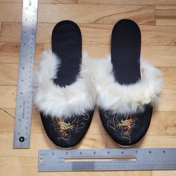 Vintage 50s Asian Embroidered dragon silk set - Picture 7 of 7